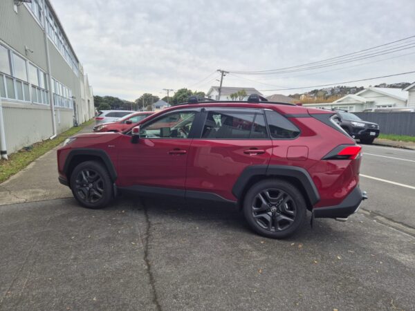 2025 Toyota Rav4 Adventure Hybrid - Image 5