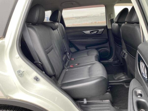 Nissan Xtrail - Image 3