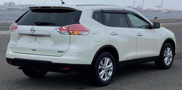 Nissan Xtrail - Image 2