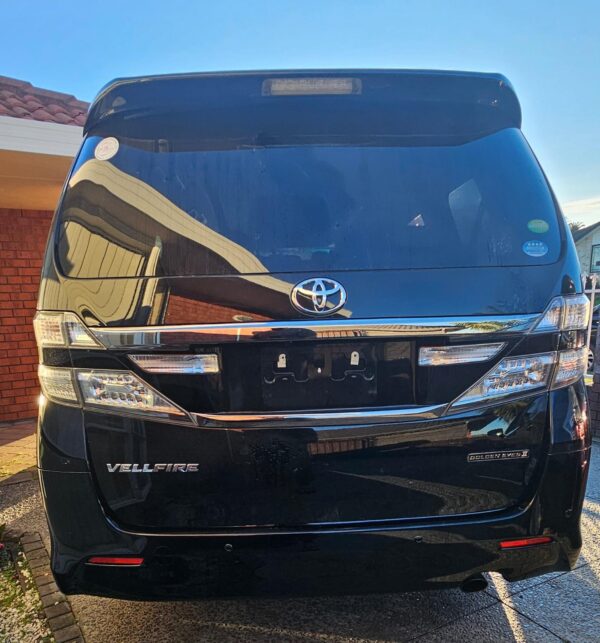 Toyota 𝗩𝗲𝗹𝗹𝗳𝗶𝗿𝗲 𝗚𝗼𝗹𝗱𝗲𝗻 𝗘𝘆𝗲 - Image 3
